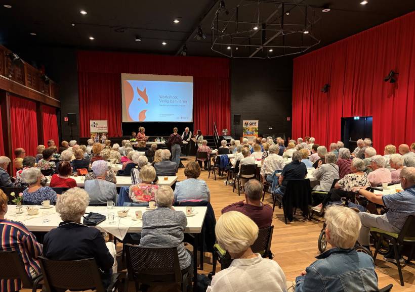 Veilig bankieren met 175 senioren