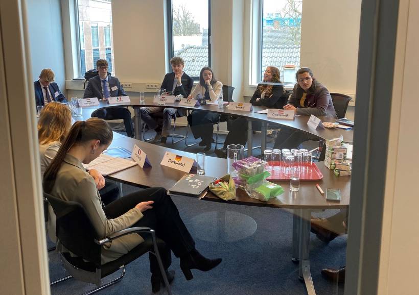 Model Europees Parlement te gast